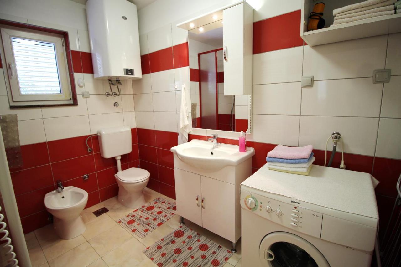 Apartment Duda Petrčane Exterior foto